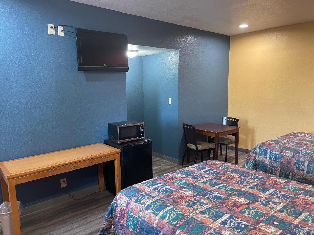 Kenwood Court Motel ウィルソン エクステリア 写真
