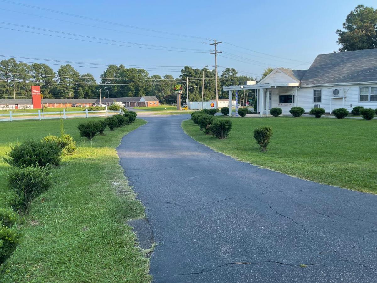 Kenwood Court Motel ウィルソン エクステリア 写真