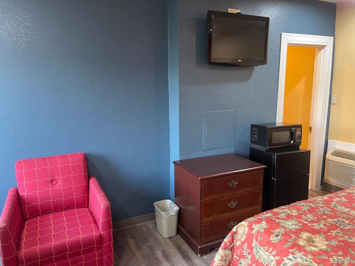 Kenwood Court Motel ウィルソン エクステリア 写真